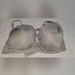 VICTORIA'S SECRET VS 32D DREAM ANGELS LINED DEMI BRA LACE Grey